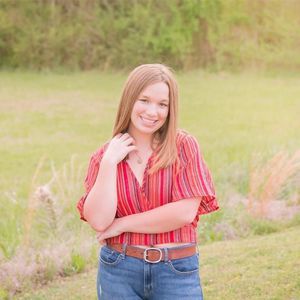 Meet your Posher, Claire